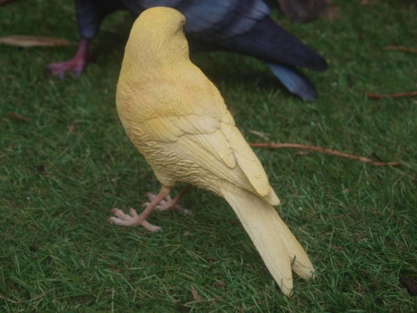 Deko Figur Kanarienvogel lebensecht wetterfest HOTANT NEUHEIT