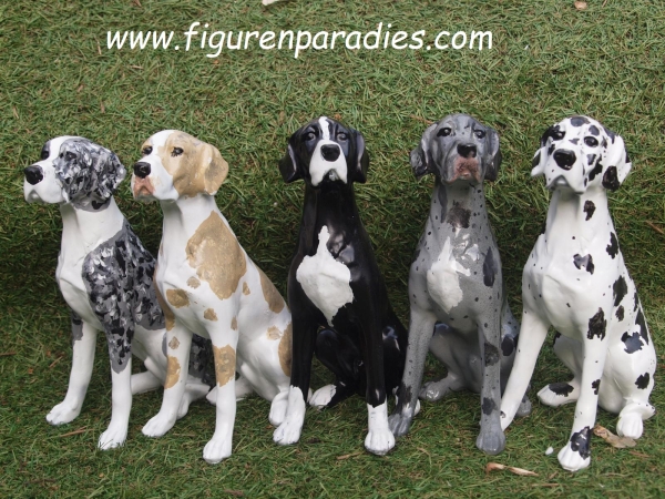 Deutsche Dogge Deko Figur sitzend alle Farben NEUHEIT