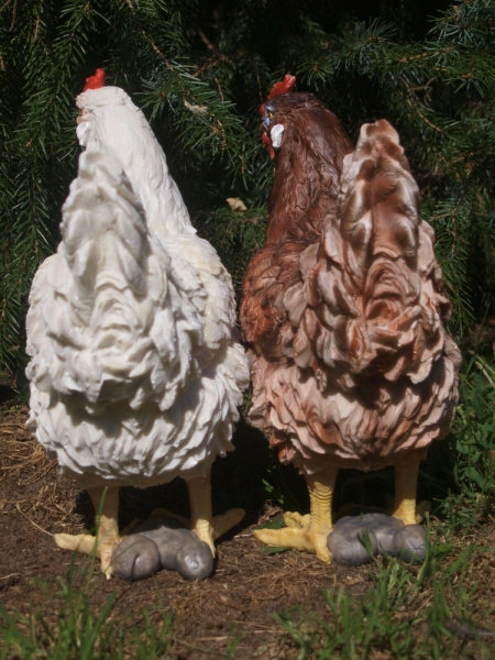 Huhn 32cm in 2 verschiedene Farben lebensecht